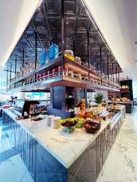 “Experience Elegance and Flavor This Summer at Renaissance Hotel”