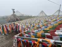  📍 G318 Nima Sacred Mountain Service Area – A Unique Tibetan-style Stop at 4668m