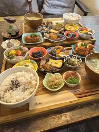 【北九州旅行】 体に優しい豆皿ランチ
