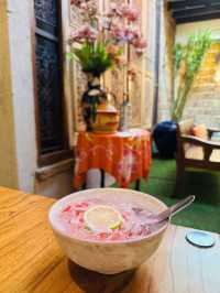 A Pop of Colour in the Heart of Malacca