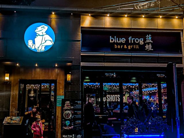 Places to eat and stay in Shanghai!