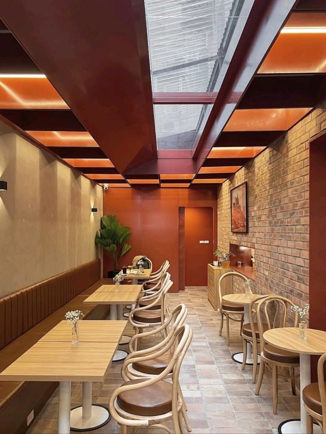 Woop Woop Cafe & Bistro