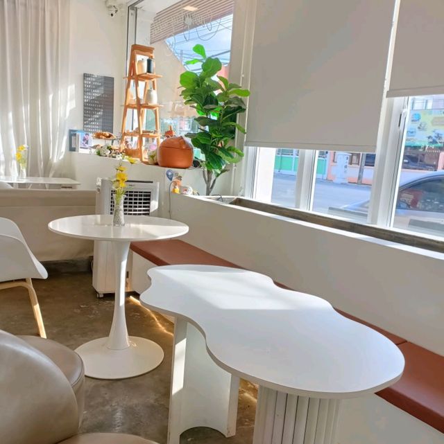 W café สาขาศาลากลาง นครราชสีมา