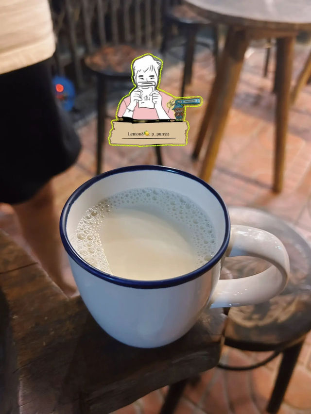 ติ๋มนมสด ของหวานยามดึก ขนมปัง-นมสดคือที่สุด! 🥛🍞🌙
