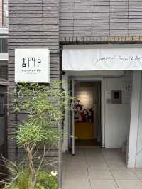 【福岡カフェ】美味しい桃のパフェが楽しめる