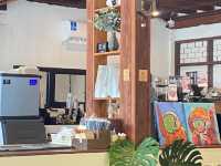 คาเฟ่บ้านเก่าทำใหม่อย่างสวยยย..
