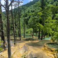 Huanglong National Park, Nature’s Color Explosion