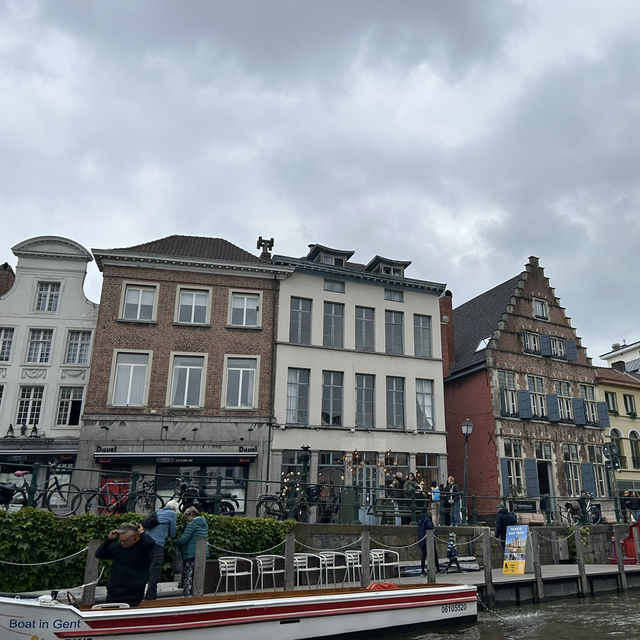 Cruising Through the Canals of Ghent 🚤 