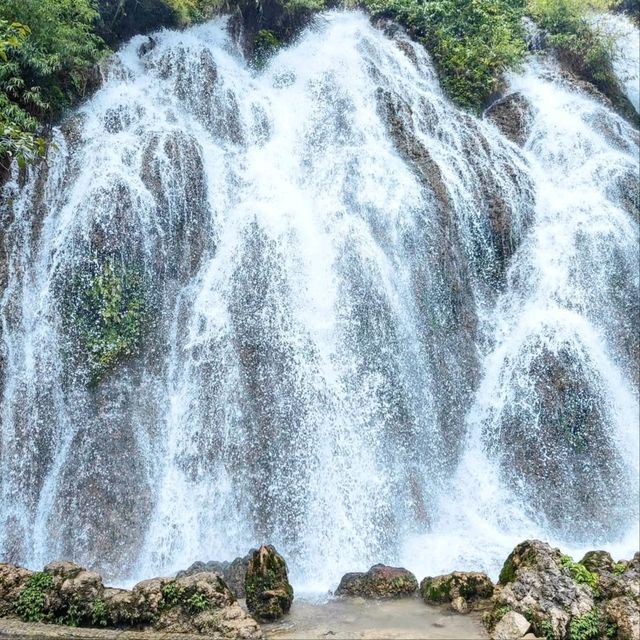 Xiaoqikong Is Like a Nature Wonderland