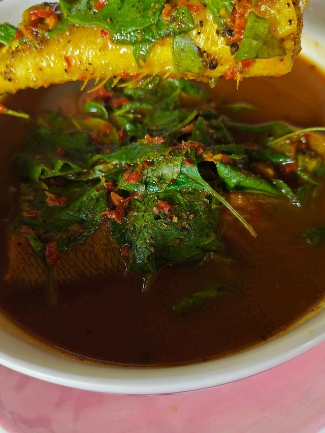 ร้านอาหารท้ายเหมือง 076 สโลว์ไลฟ์รสชาติที่จริงใจ