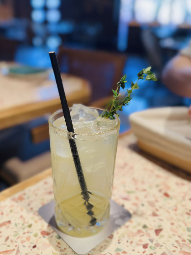 東涌chill爆地中海風味菜🌴 東涌chill爆地中海風味菜🌴