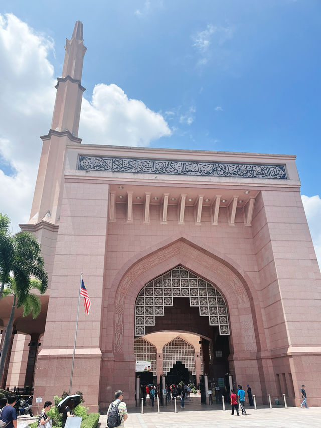 มัสยิด Putrajaya ในเมาเลเซีย