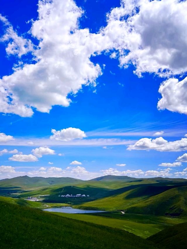 Huitengxile: The Grassland Above the Clouds Huitengxile: The Grassland Above the Clouds