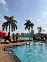 Poolside paradise… with the Nile as my infinity view 🛶☀️