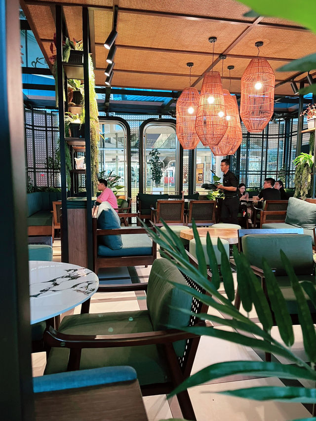 Isabelle Restaurant: Lush Dining Escape with Signature Delights