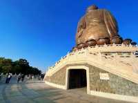  Ascend to Serenity at Tian Tan Buddha