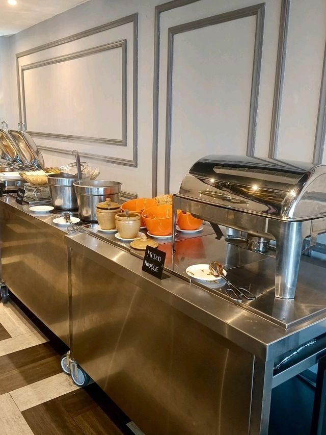 Breakfast buffet at Horizon Cafe, Bespoke Hotel.