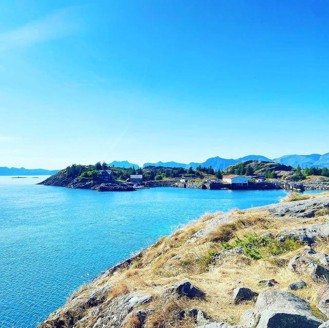 Climbing to the Views of Festvågtind