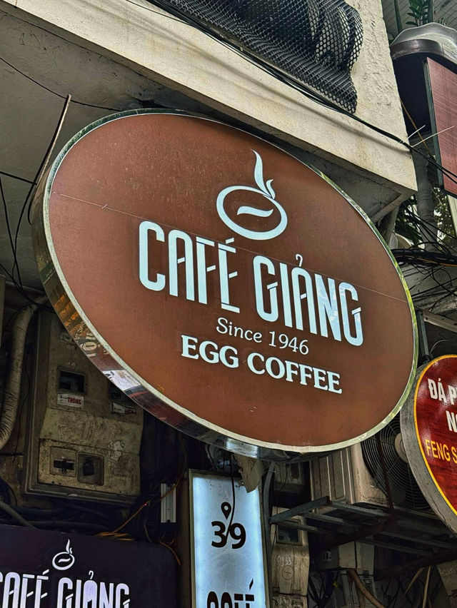 ต้นกำเนิดกาแฟไข่ที่ต้องมาลองสักครั้ง! “Café Giảng