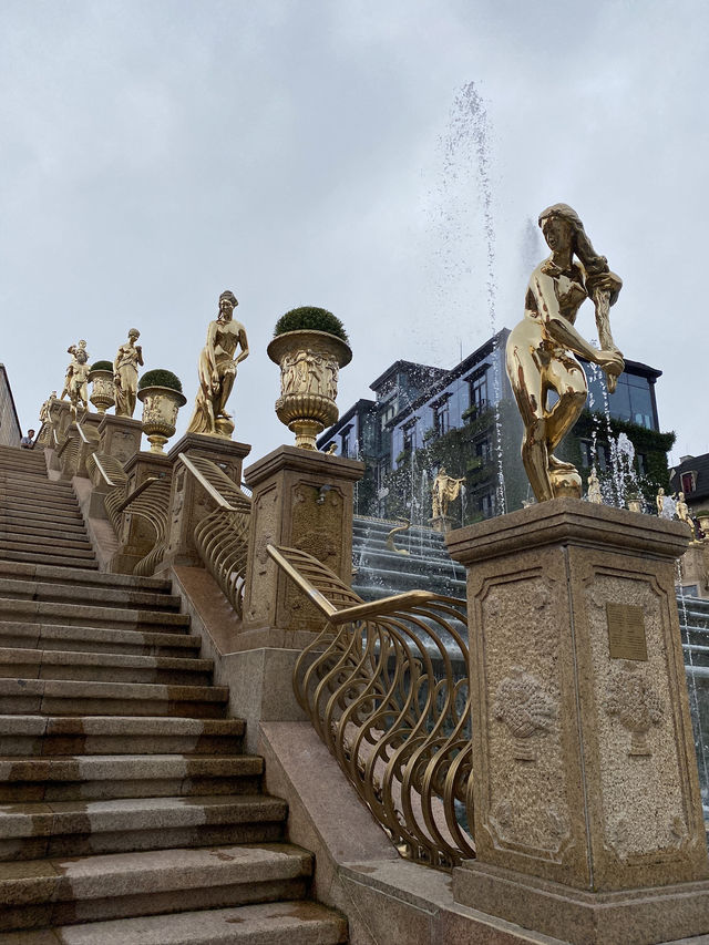 ดานัง บานาฮิลล์ในวันที่ฝนตก