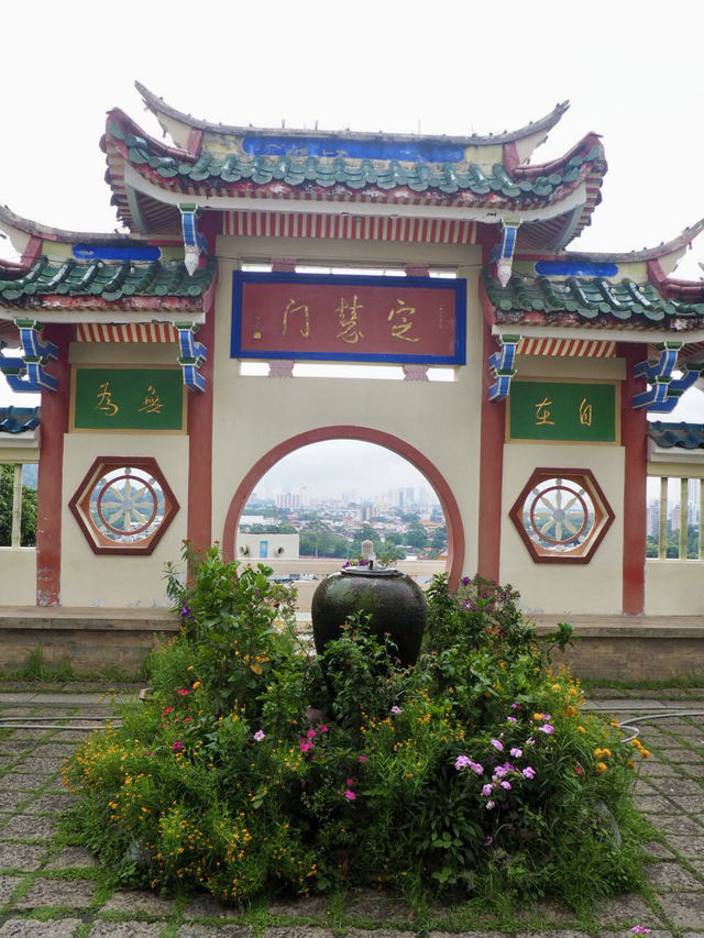 Kek Lok Si – Penang’s Temple of Supreme Bliss
