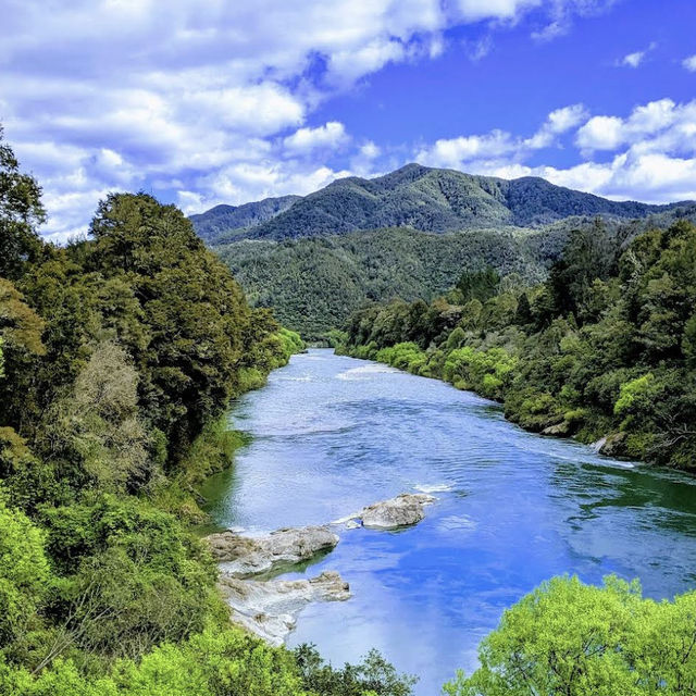 Kahurangi National Park – Epic Wilderness & Hidden Wonders of Te Wai Pounamu