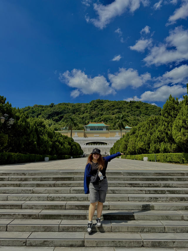 🏯✨ Unveiling Taipei’s Treasures: Why the Palace Museum Is a Must-See 🏯✨ Unveiling Taipei’s Treasures: Why the Palace Museum Is a Must-See
