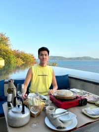 หมูกระทะ กับ วิวหลักล้าน  Conrad Koh Samui