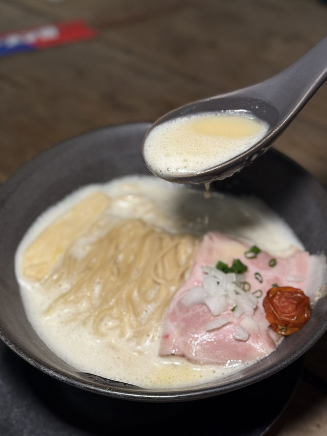 藏在戰前唐樓裡のW湯頭