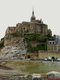 France in Autumn: Eiffel Magic, Dreamy Streets & Dessert Goals 🇫🇷✨