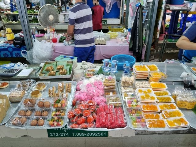 Strolling Through Old Phuket Town: Urban Vibes & Rainy Day Magic 🌧️🏍️