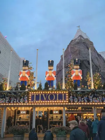 Denmark Copenhagen｜Tivoli Gardens - The Most Enchanting Fairytale Park During Christmas Season