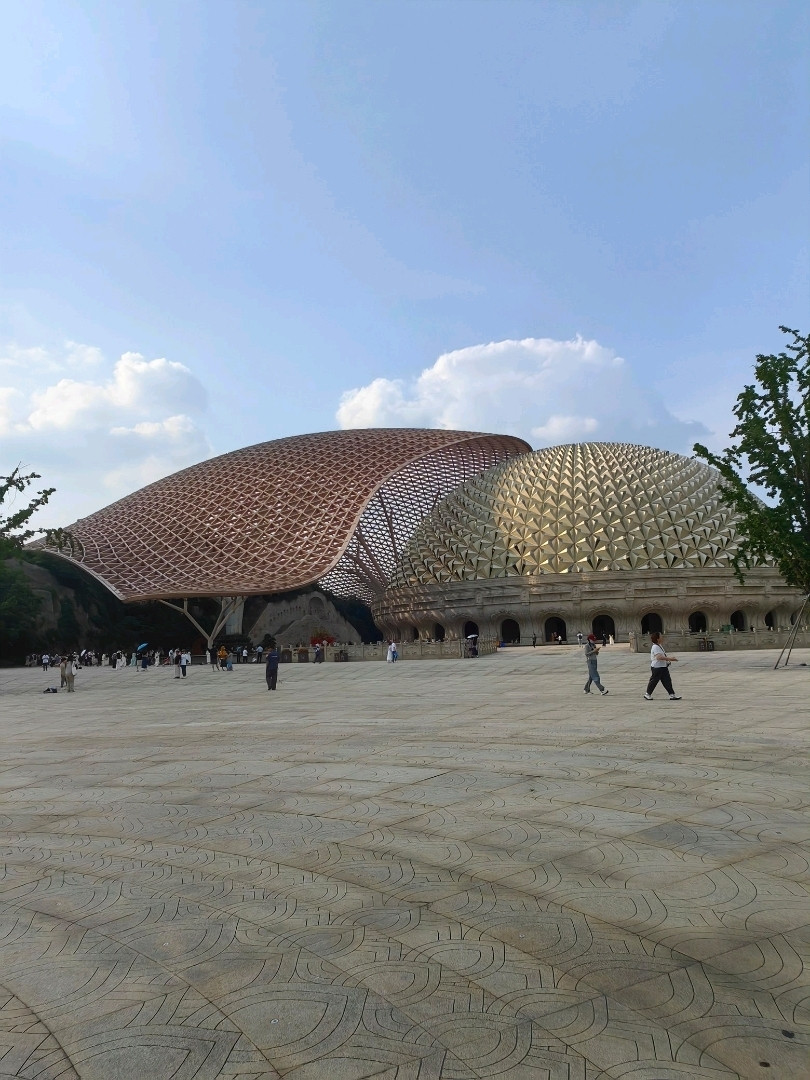 牛首山～仏教の聖地。建築、芸術、そして自然の融合。 | Trip.com 南京