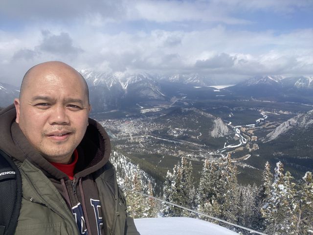 Sulphur Mountain - amazing view from the top!