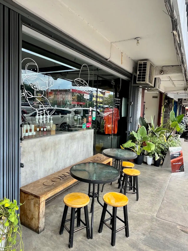 Common Space Coffee & Bar