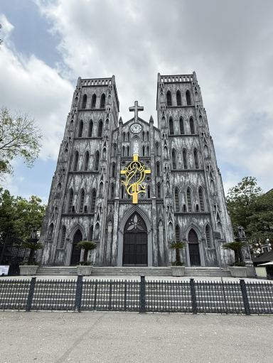ハノイ大教会（セント・ジョセフ大聖堂）。 | Trip.com ハノイ