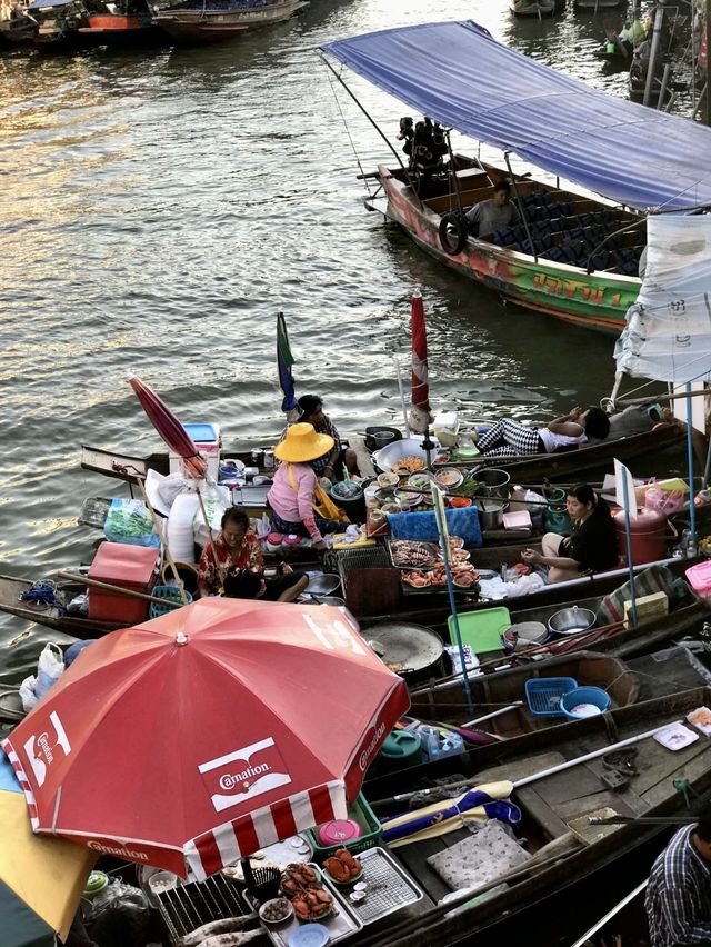 Amphawa Floating Market, Bangkok 🇹🇭