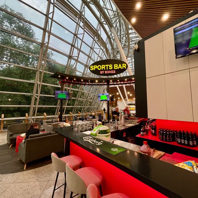 KLIA: Gateway to Global Horizons