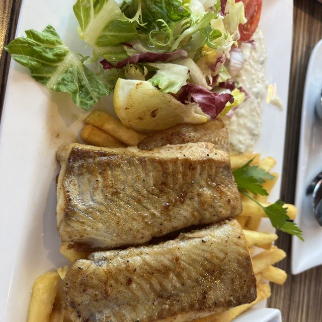 Kutterfirsch … seafood restaurant in Rugen