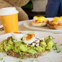 The Art of Brunching: Experience Drunch London