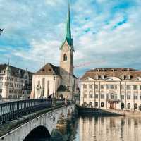 Walking through Zurich 