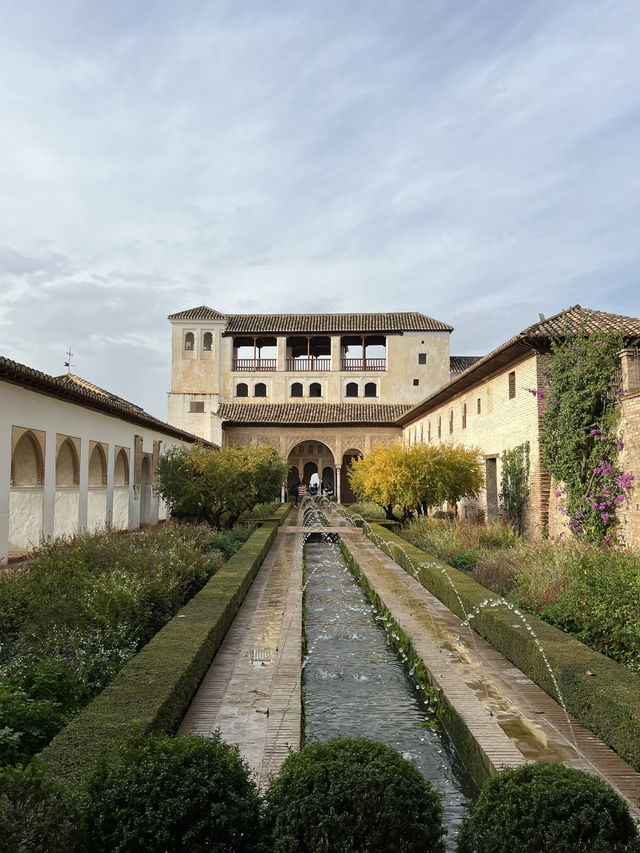 Alhambra: A Palace Straight Out of a Fairytale
