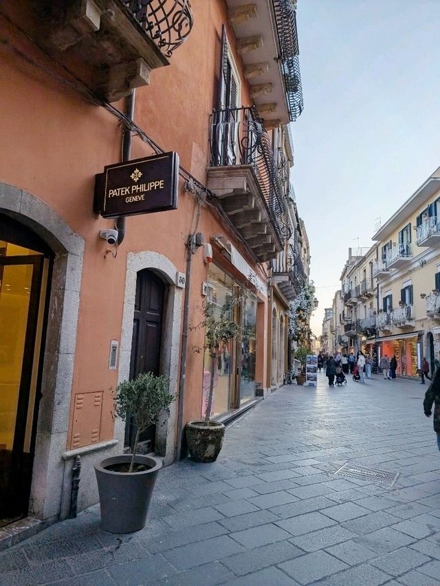 Best hotel at Taormina 