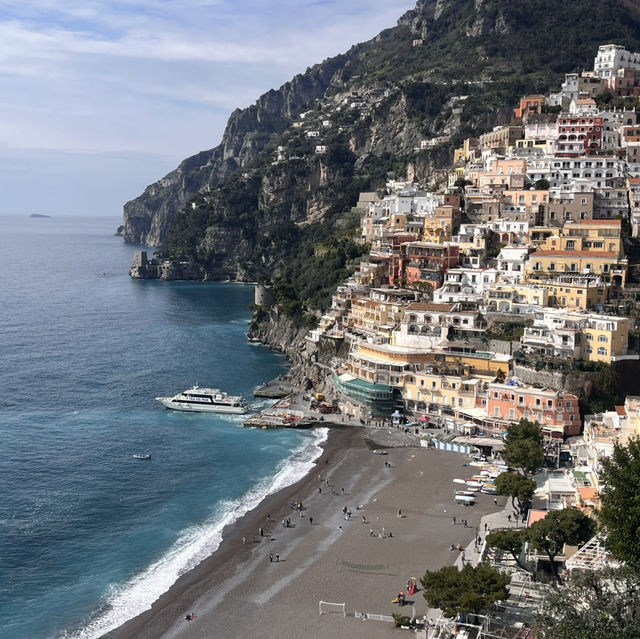 Positano: The Vertical Paradise Where Dreams Cascade into the Sea