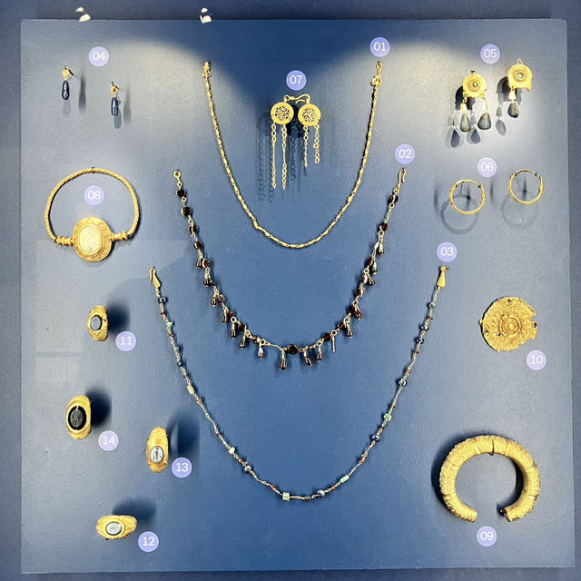🏛️ Lyon’s Roman Heart: Museum + Ruins!   