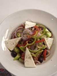 Athens | Brilliant seafood restaurant in the old town of Athens