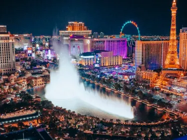 ???? Đại lộ Las Vegas Strip là con phố sôi động nhất nước Mỹ. | Trip.com Las  Vegas