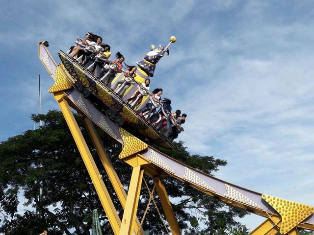 Disneyland in the Philippines!🇵🇭