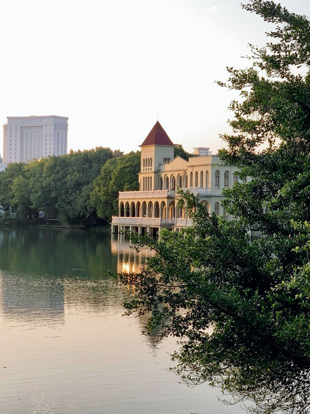 不在國外在福州！可以citywalk一整天的公園