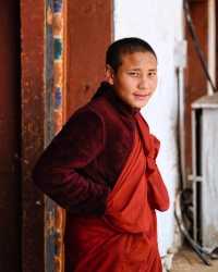 Discover the Magic of Bhutan: Meet the People Who Make Your Journey Unforgettable! ❤️